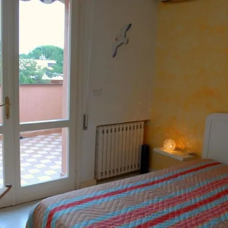 Villa Elegant A Few Meters From The *